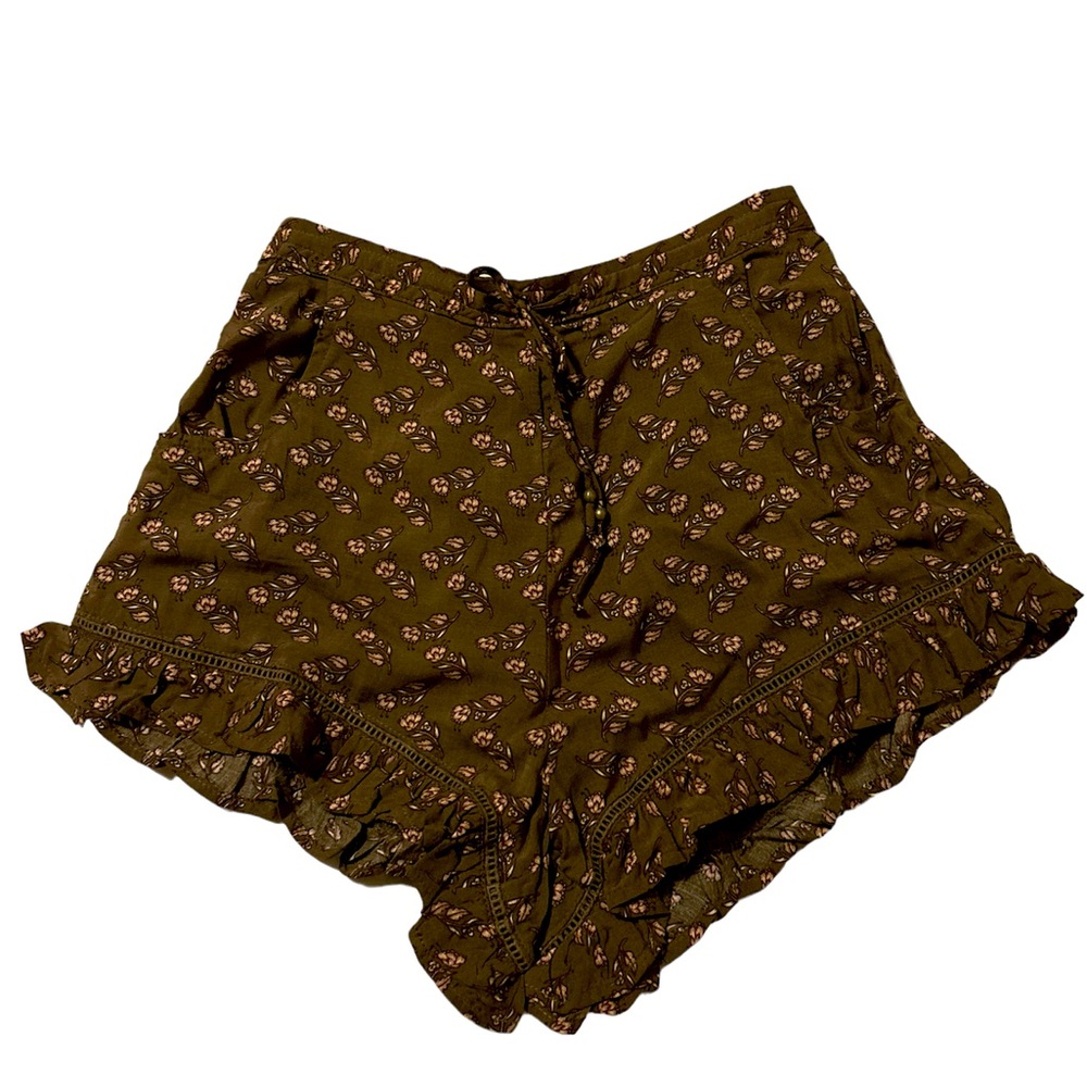NWT Olivaceous Floral ruffle bloomer shorts elastic waste women’s size small